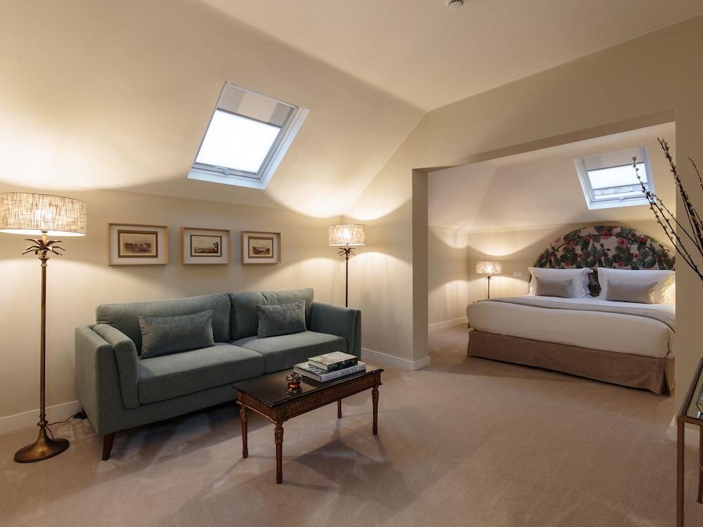 Dear Valmor Palace Hotel