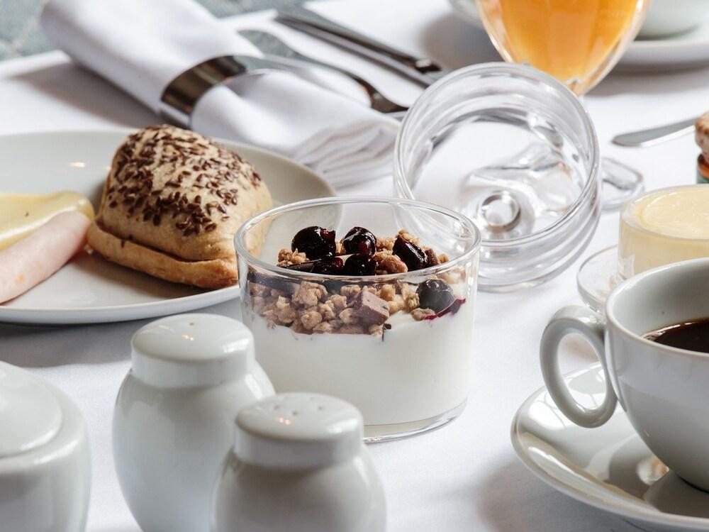 Hotel Dear Valmor Palace 4*